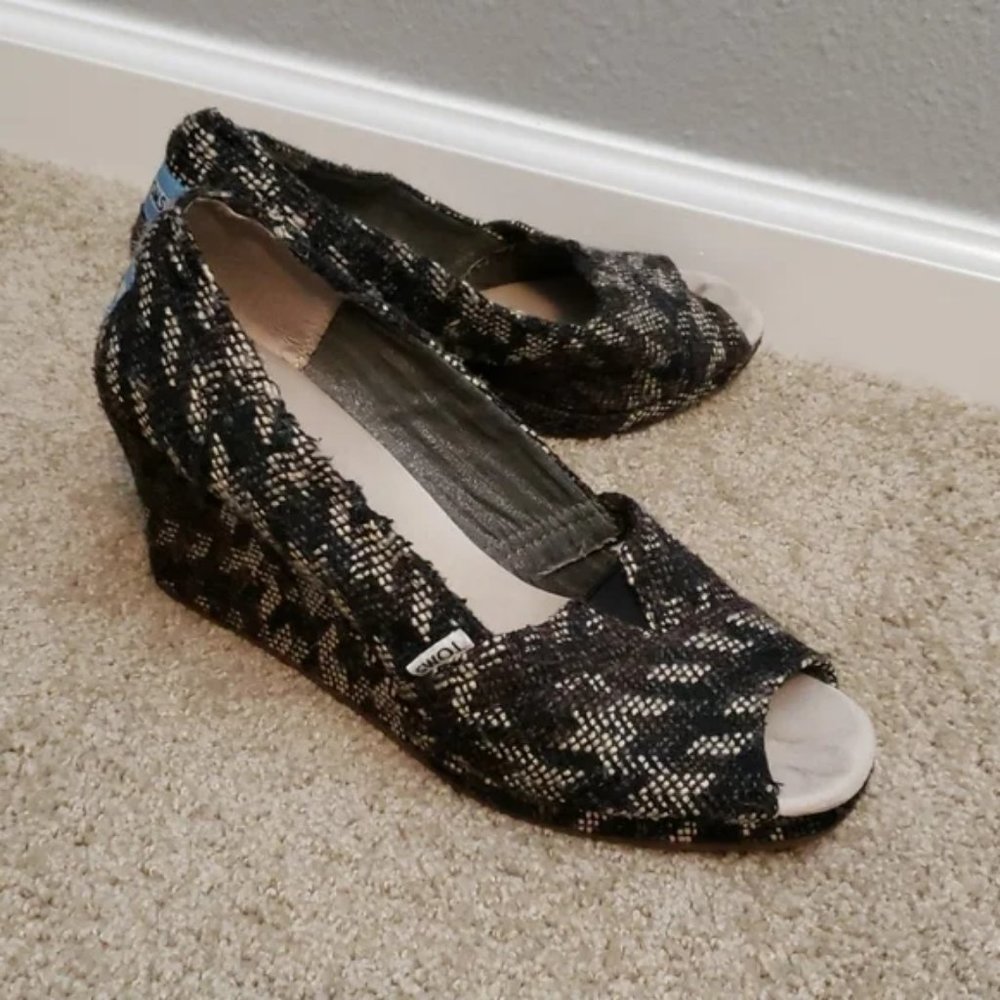 TOMS open toe, platform wedge Shoes